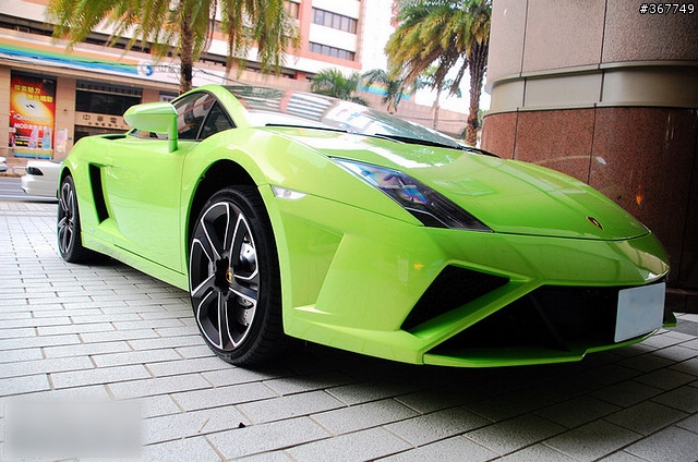 Lamborghini Gallardo LP560-4 facelift，小改款蘋果綠小牛
