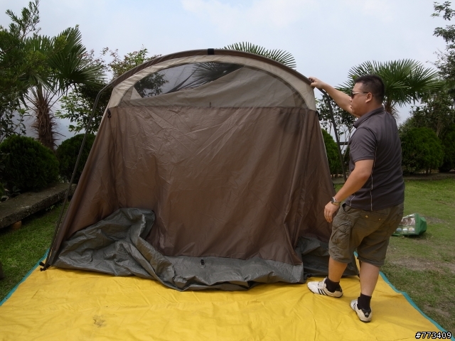 Coleman 一房一廳一院