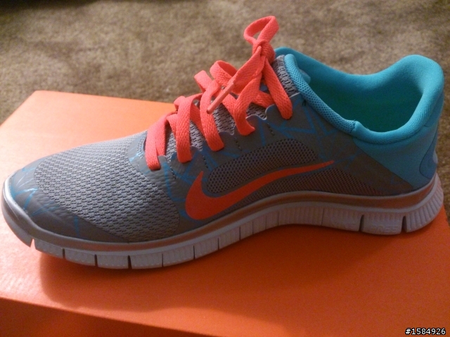 (開箱) Nike Free 4.0 V3