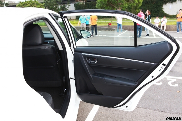 【試駕分享】2014 COROLLA ALTIS 城市駕遊趣