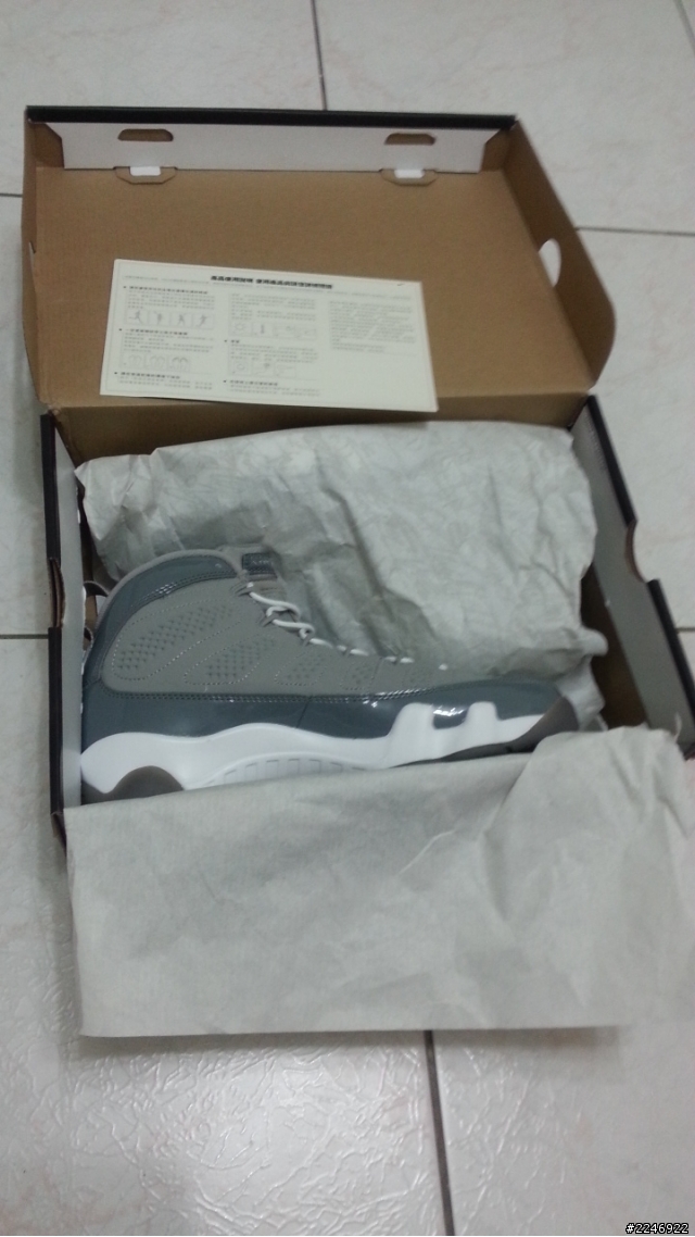 開箱~ AIR JORDAN RETRO 9 Cool Grey 小時候夢想~