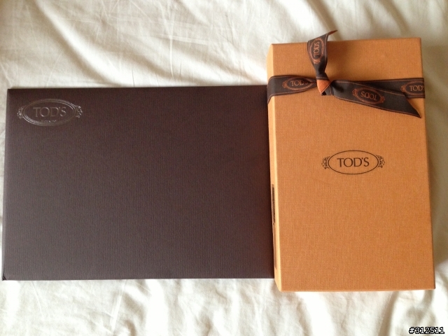 我的生日禮物TOD'S長夾
