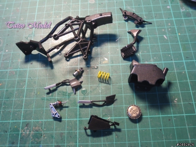 [作品分享] Ducati DESMOSEDICI GP8 Minichamps改造版