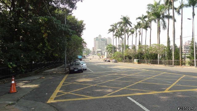 東洋別墅及植物園區附近繞一圈