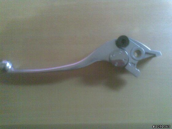 Nikita車系改裝簡易版手煞車功能DIY心得分享