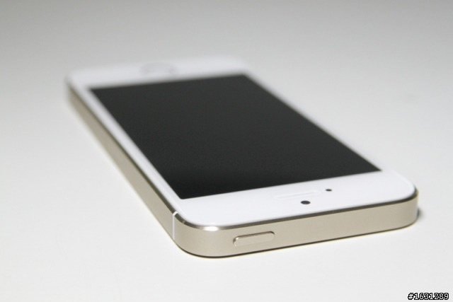 金色 iphone 5S 開箱文&夜拍實測 （圖多）