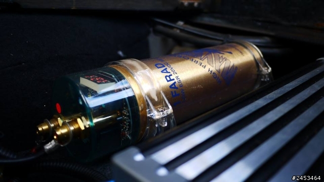 喜歡sabb 老車的朋友這裡有900turbo特寫