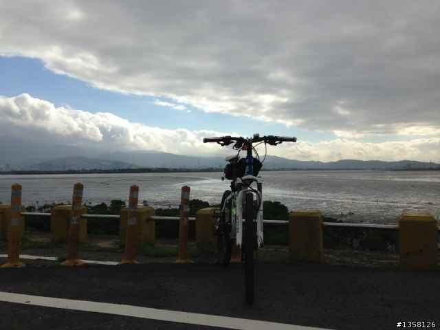 2013-09-28 R1-Biker全員到齊之金山首騎
