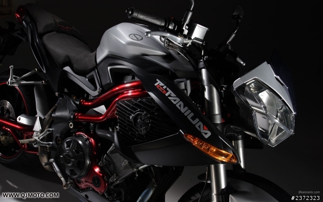 大陸的錢江Benelli TnT Titanium