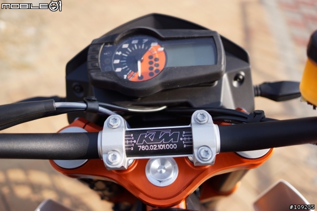 20113 KTM Duke R 開箱～～Ready to race....!!