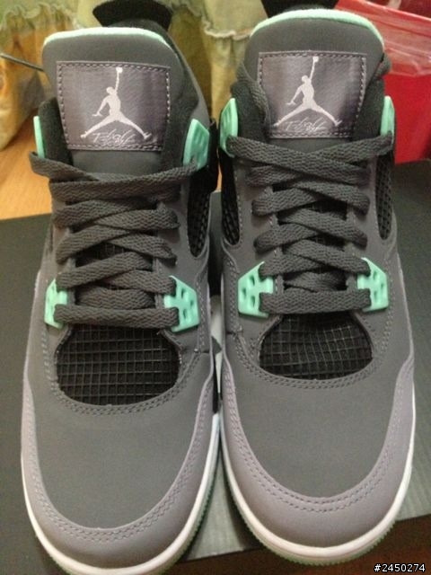 Jordan 4代真假 請高手幫我看