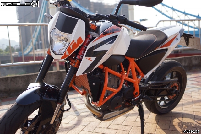 20113 KTM Duke R 開箱～～Ready to race....!!
