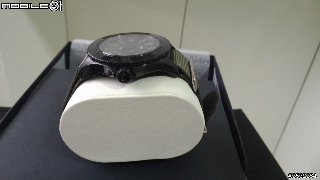 {開箱分享}送老婆大人的生日禮物_冠星GLYCINE COMAT SUB AUTOMATIC STEALTH
