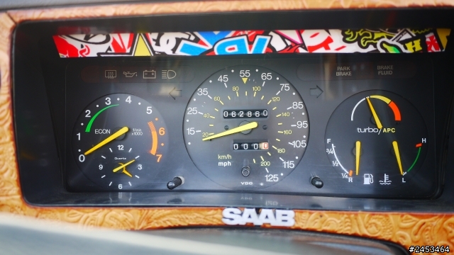 喜歡sabb 老車的朋友這裡有900turbo特寫