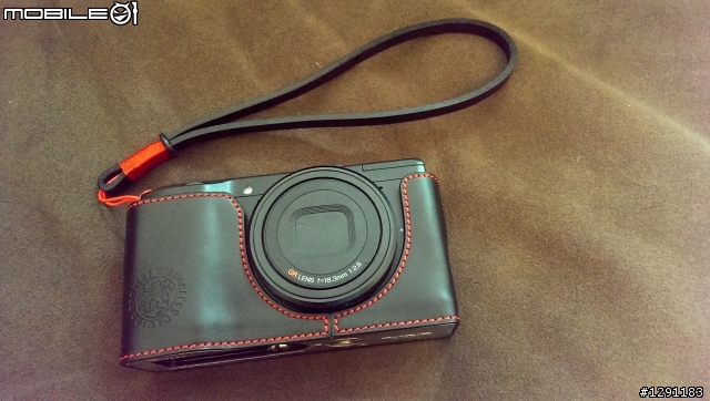 RICOH GR 的原廠紅色轉接環好難買阿～！！