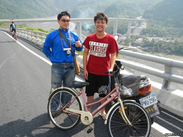 尋騎全台最高大橋「霧台谷川大橋」單車之旅