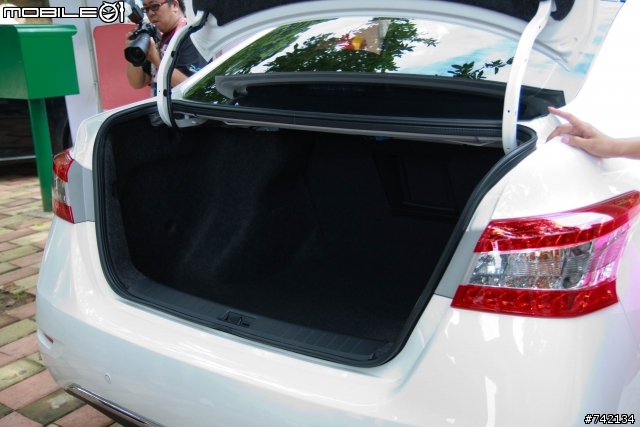 SUPER SENTRA 體驗心得---1.0L的省油、3.0L舒適