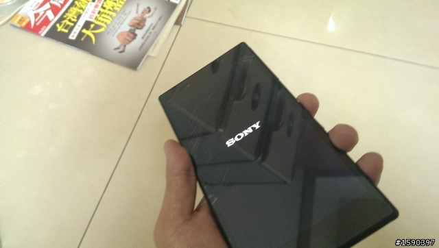 非常弱的HTC One Max悲情開箱文 (新增5天使用心得，更新在最下方)