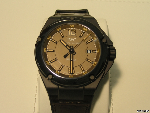 (開箱分享)IWC 2013工程師AMG黑色系列陶瓷版