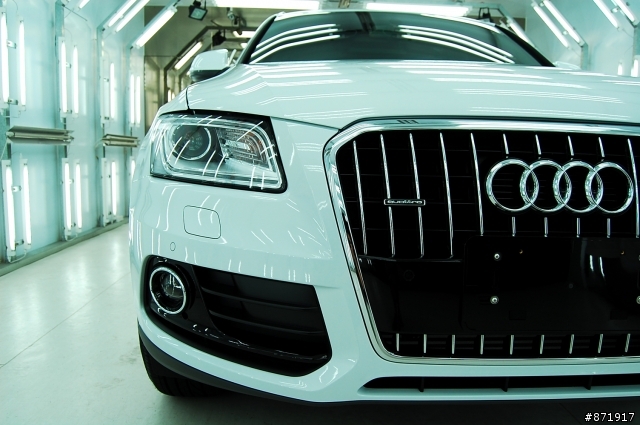2014年式 新AUDI Q5+10/11全車鍍膜