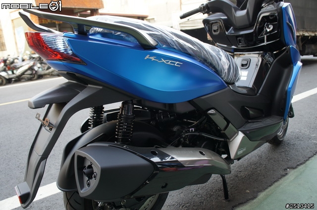 遇見K-XCT300 ABS 消光藍 消光黑 不專業開箱