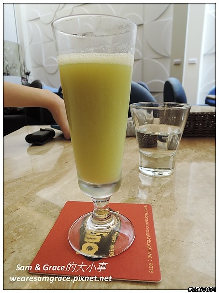早午餐也有蜜糖吐司~Buggy cafe