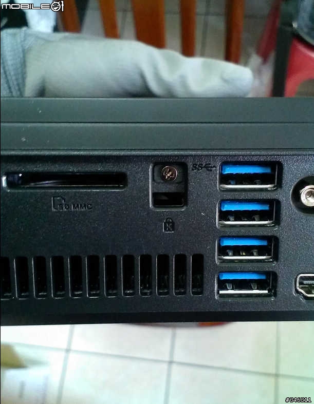 ASUS VivoPC VC60 黑色髮絲紋 i3-3110M版 無作業系統 開箱(2014/9/13更新建議移除硬碟固定上蓋，硬碟溫度可差10度左右)