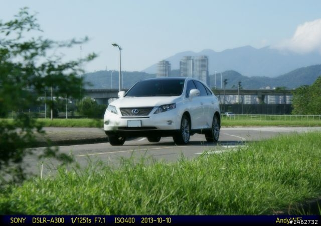 【補開箱】[圖多] 2012 LEXUS RX450h 基隆河濱外拍