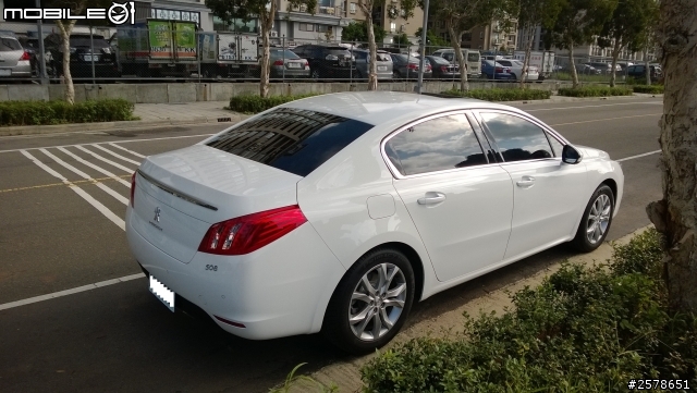 大白獅開箱~508 HDi 2.0L