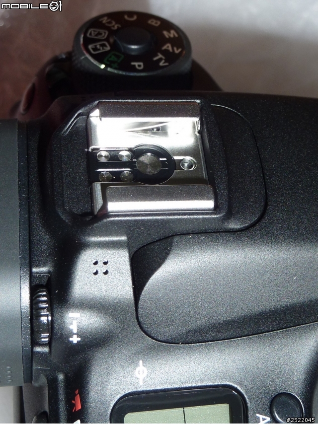 入手第一台單眼 Canon 70D 開箱