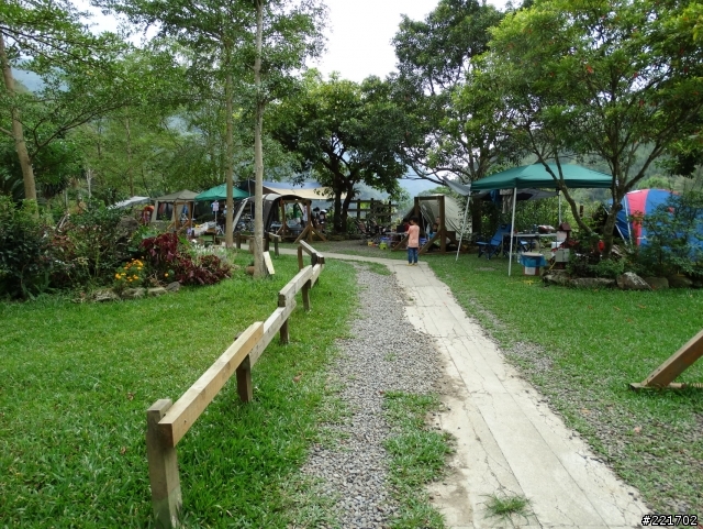 首露~尖石油羅溪花園