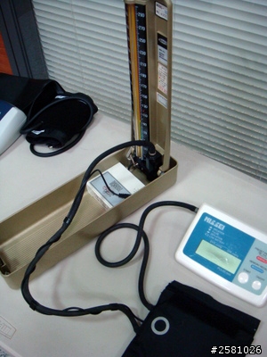 [分享]專業級的自行在家輕鬆校正電子血壓計！