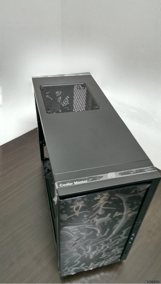 [開箱]Cooler Master Silencio 352亮面版 不專業開箱