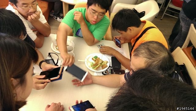 第一次的體驗會，[HTC同樂會]體驗心得~(圖多文長)