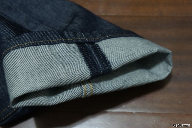 [開箱]Levi's 501-0000，想買來養褲的樓!慢慢的新增養褲過程!
