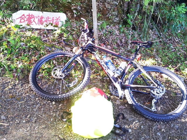 惡路挑戰—獨闖台灣最險惡山路--力行產業道路(匹亞南古道南段)