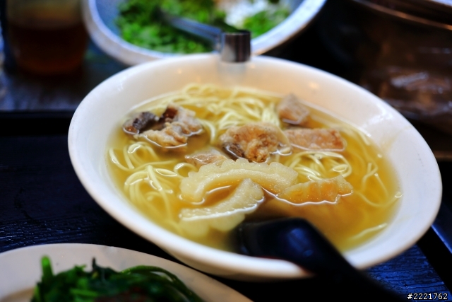 永和樂華夜市‧下港米糕排骨酥店