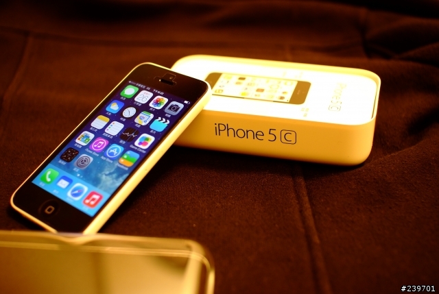 iPhone5C  美美 的 開箱