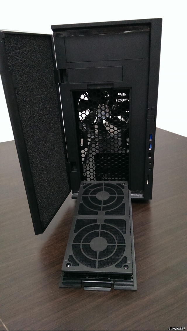 [開箱]Cooler Master Silencio 352亮面版 不專業開箱