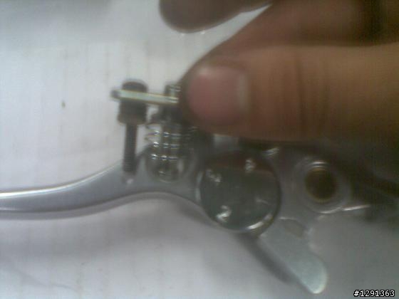 Nikita車系改裝簡易版手煞車功能DIY心得分享