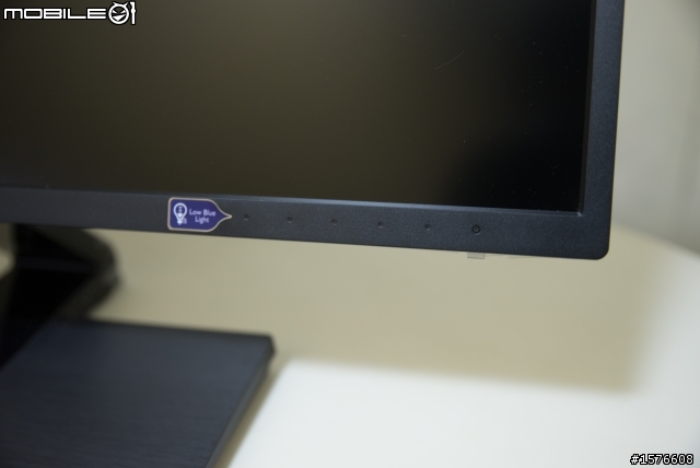 低藍光更護眼 BENQ EW2740L 開箱分享