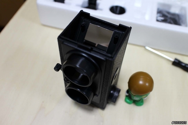 [大人的科學]中文版首發~35mm雙眼相機~開箱分享