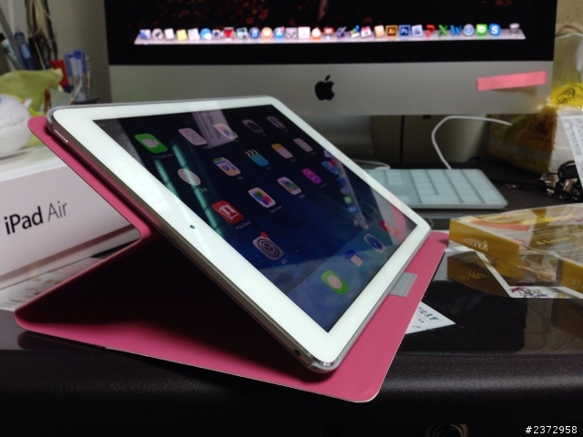(開箱）iPad Air 港版開箱與輕x薄 M.CRAFTSMAN 保護套分享