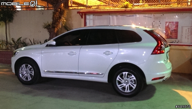 我的 VOLVO 2014 年式 XC60 T5 豪華版 珍珠白 也來獻醜一下
