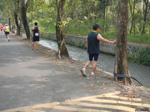歡笑、美食聚一堂--2013屏東單車國道馬拉松