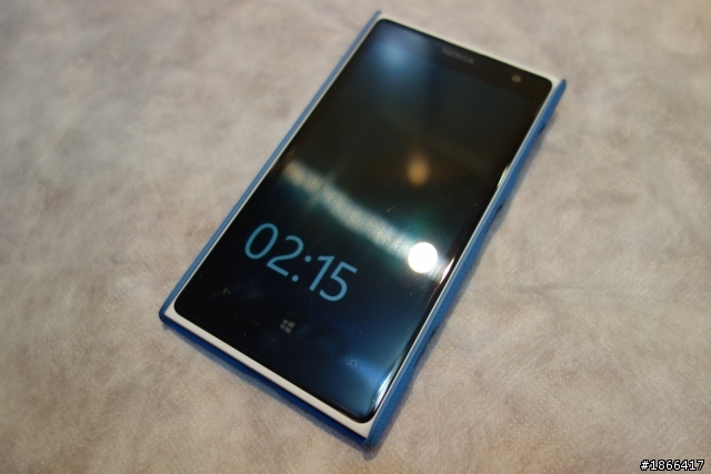 [分享]NOKIA Lumia 1020保護殼及保護套