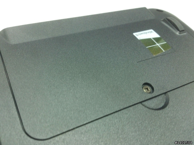 [開箱]Fujitsu LifeBook LH532A-VB322 買了...原來這就是迷夜黑呀?