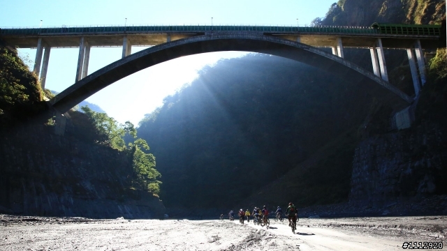 神祕又美麗的58公路