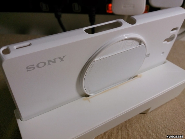 xperia z，qx10 轉接殻 (SPA-ACX1)，充電座