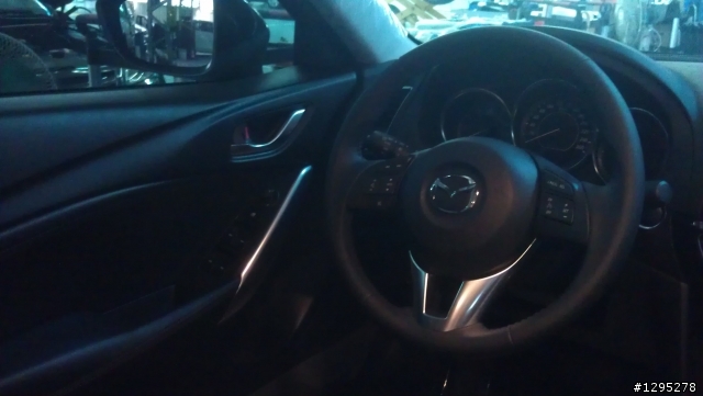 Mazda 6 Skyactiv-G賞車誌